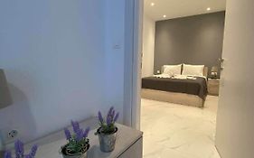 Juel Apartments